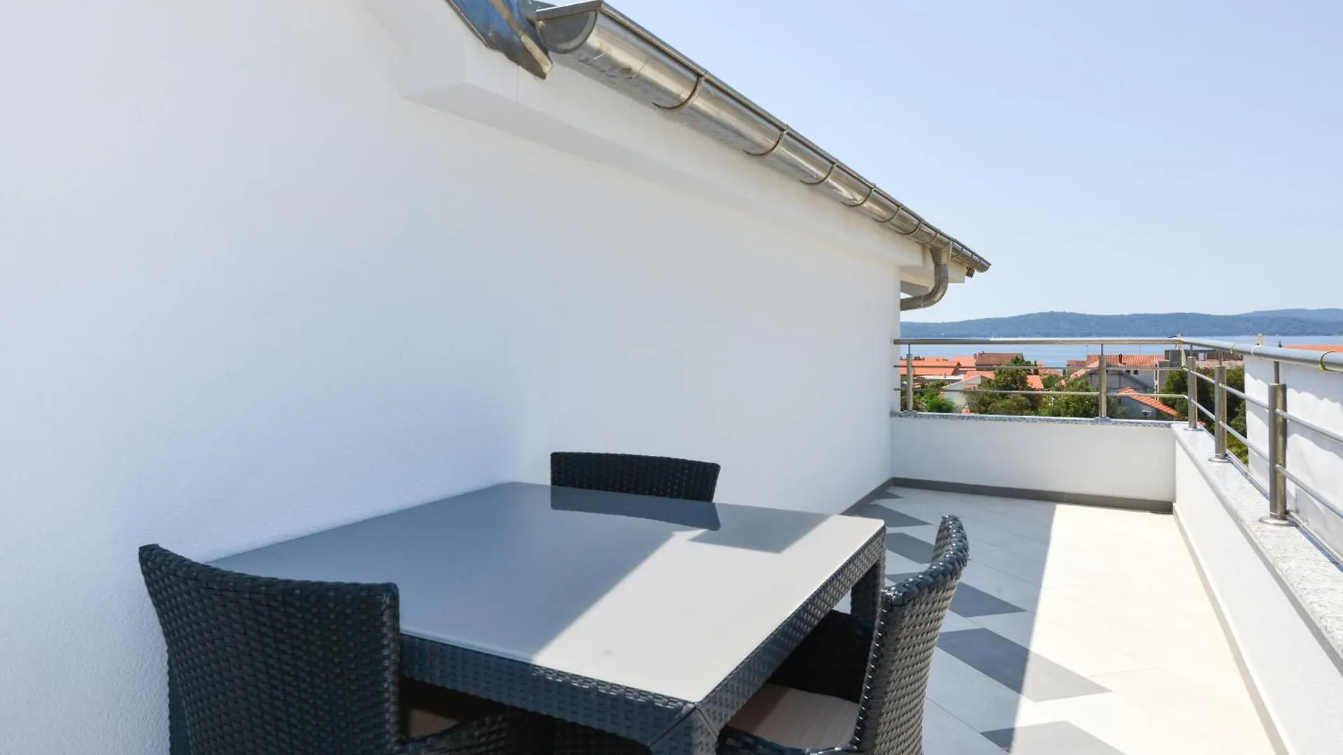 Apartmani Martin Mit Beheiztem Pool With Heated Pool بيبينيا 0*,