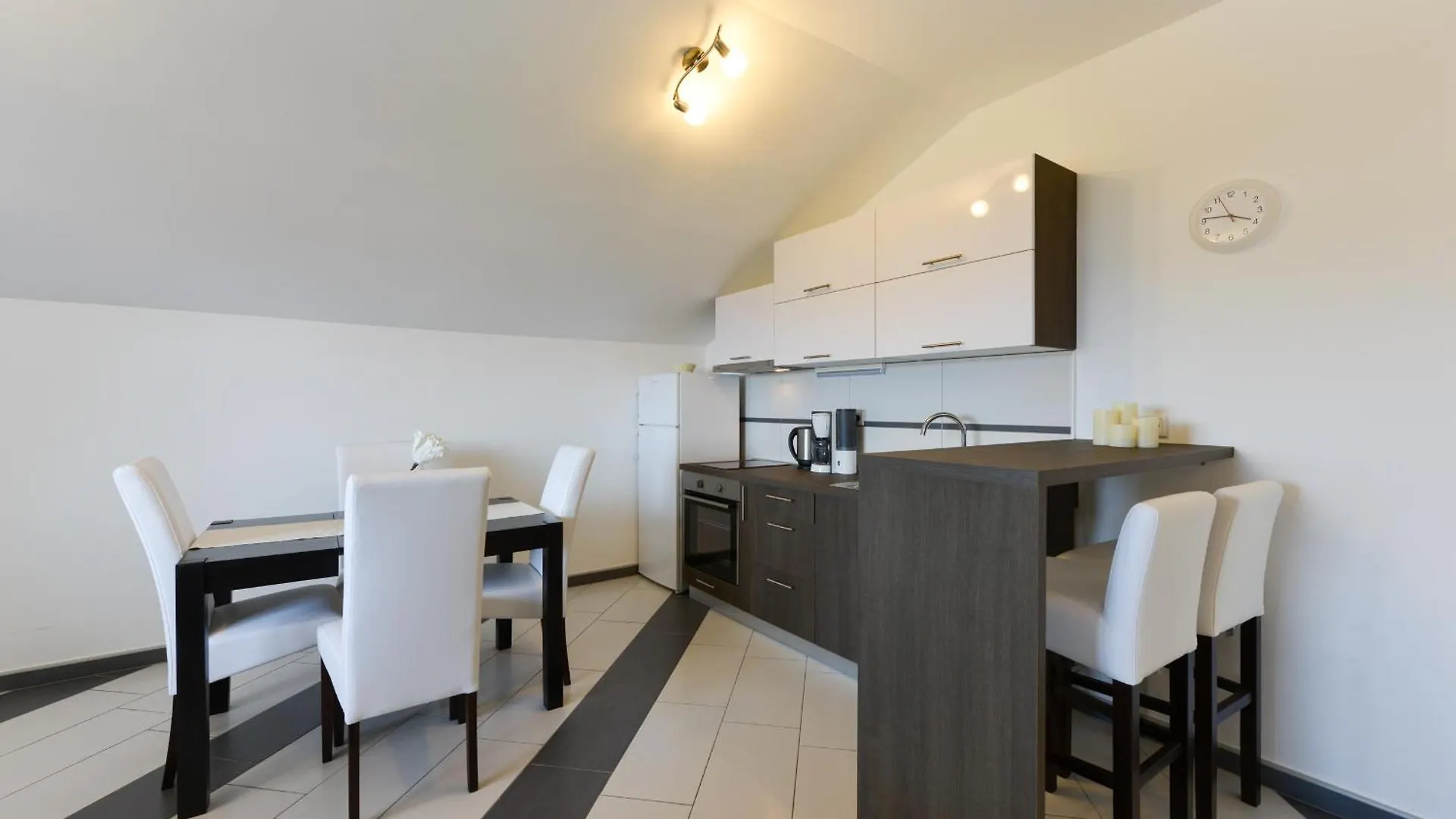 Apartmani Martin Mit Beheiztem Pool With Heated Pool بيبينيا كرواتيا