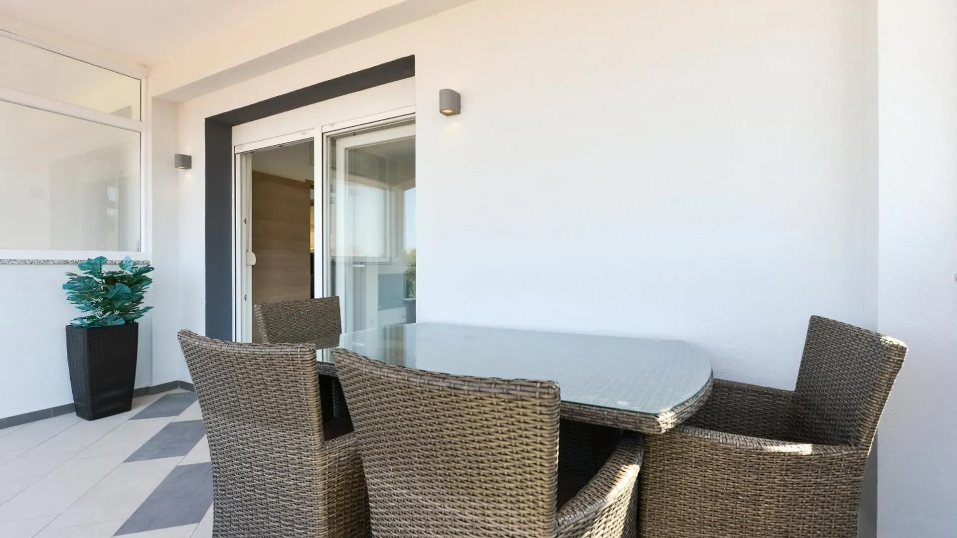 Apartmani Martin Mit Beheiztem Pool With Heated Pool بيبينيا شقة